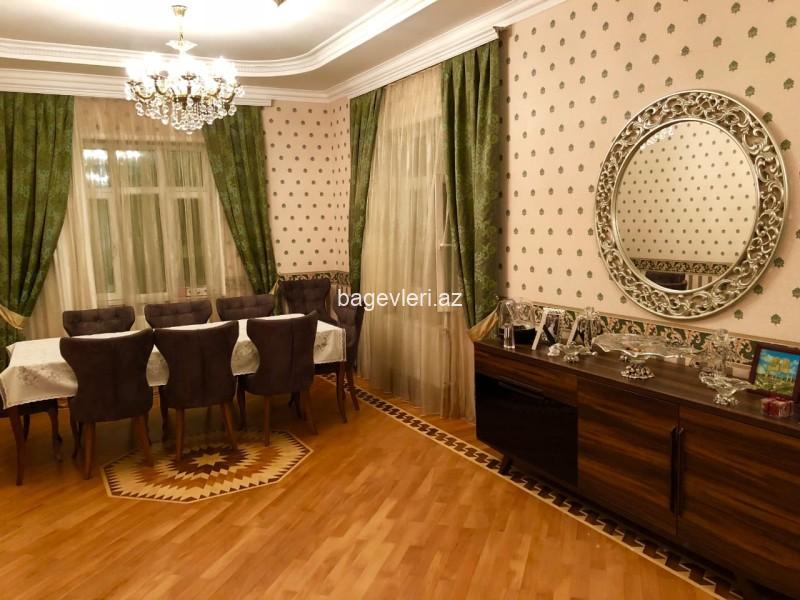 Bakixanov heyet evi 8 otaqli, 600 m2, 3 mertebe